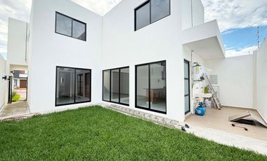 Casa en venta en Lomas del Dorado