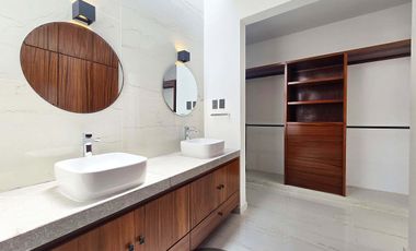 Casa en venta en Lomas del Dorado