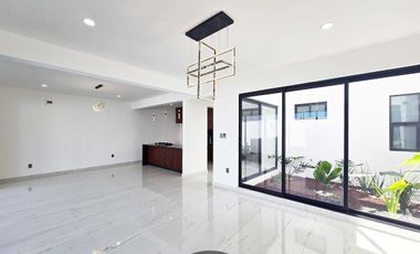Casa en venta en Lomas del Dorado