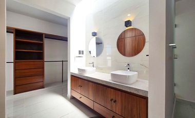 Casa en venta en Lomas del Dorado