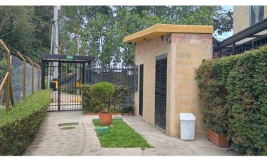 SE RENTA APARTAESTUDIO EN SECTOR SAN ANTONIO GUARNE