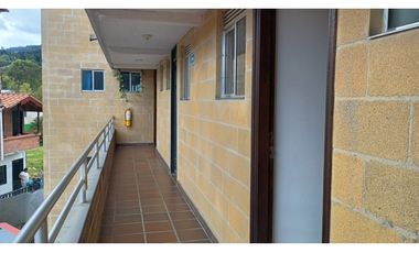 SE RENTA APARTAESTUDIO EN SECTOR SAN ANTONIO GUARNE