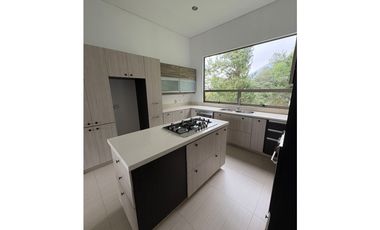 Casa en Arriendo en Envigado