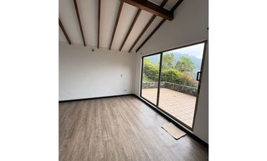 Casa en Arriendo en Envigado