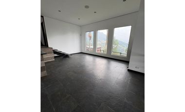 Casa en Arriendo en Envigado
