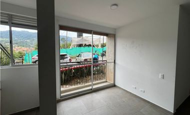 Se Arrienda Apartamento en Bosque Libano, Envigado