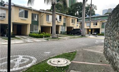 Casa en renta en Itagüí,  sector Suramérica