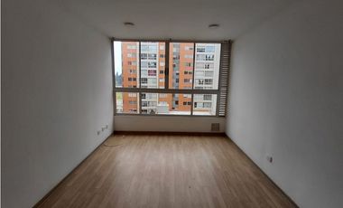 ACOGEDOR APARTAMENTO EN EL CONJUNTO BOSQUES DE SAN RAFAEL