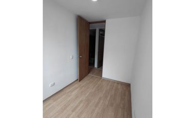 ACOGEDOR APARTAMENTO EN EL CONJUNTO BOSQUES DE SAN RAFAEL