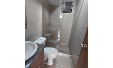 ACOGEDOR APARTAMENTO EN EL CONJUNTO BOSQUES DE SAN RAFAEL