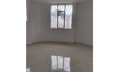 VENDO APARTAMENTO CERCA AL PARQUE 20 DE JULIO IPIALES
