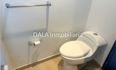 SE ARRIENDA  CASA EN CAJICA, SECTOR EL BOHIO