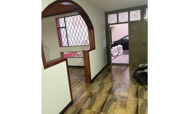 VENDO CASA EN CONJUNTO RINCON DE MISTARES