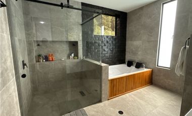 Venta hermosa Casa en Bosques de Renania