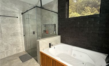Venta hermosa Casa en Bosques de Renania