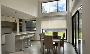 Venta hermosa Casa en Bosques de Renania