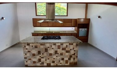 Casa en Arriendo La Mina Envigado
