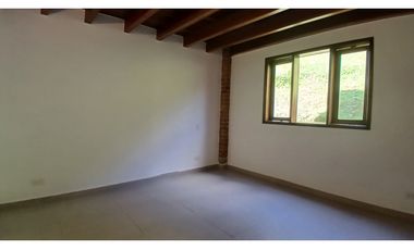 Casa en Arriendo La Mina Envigado
