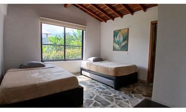 Casa en Arriendo La Mina Envigado