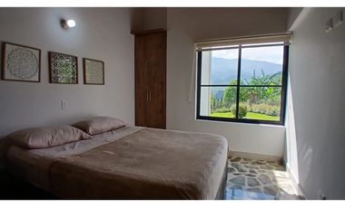 Casa en Arriendo La Mina Envigado