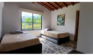Casa en Arriendo La Mina Envigado