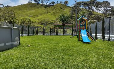 SE VENDE CASA FINCA DUPLEX EN EL MUNICIPIO DE SAN RAFAEL