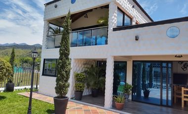 SE VENDE CASA FINCA DUPLEX EN EL MUNICIPIO DE SAN RAFAEL
