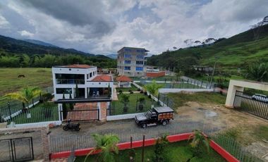SE VENDE CASA FINCA DUPLEX EN EL MUNICIPIO DE SAN RAFAEL