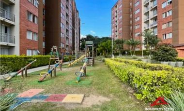 Venta apartamento en conjunto, Av. Sur, Pereira