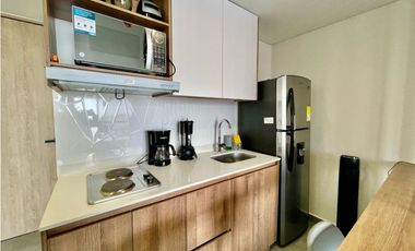 SE RENTA APARTAESTUDIO AMOBLADO - ESTOCOLMO- SECTOR PORTAL DEL Q