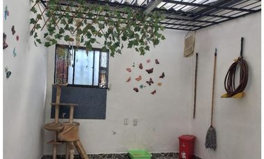 CASA EN VENTA EN VENTA EN MANRRIQUE CENTRAL