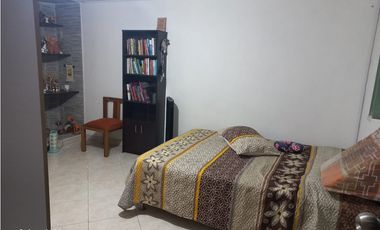 CASA EN VENTA EN VENTA EN MANRRIQUE CENTRAL