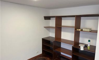 ARRIENDO / ALQUILO ESPACIOS PARA OFICINA/S  BODEGA  EN EL POLO CLUB