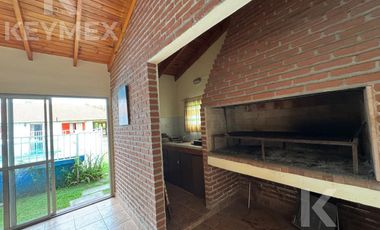 Casa venta en 15 entre 56 y 58 - Villa del Plata - Punta Lara