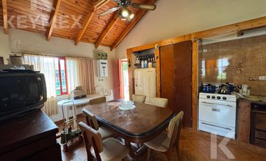 Casa venta en 15 entre 56 y 58 - Villa del Plata - Punta Lara