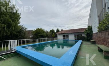 Casa venta en 15 entre 56 y 58 - Villa del Plata - Punta Lara