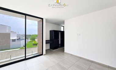 Casa en venta en Lomas del Dorado