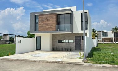 Casa en venta en Lomas del Dorado