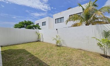 Casa en venta en Lomas del Dorado