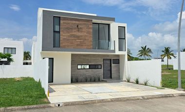 Casa en venta en Lomas del Dorado