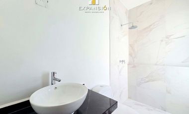 Casa en venta en Lomas del Dorado