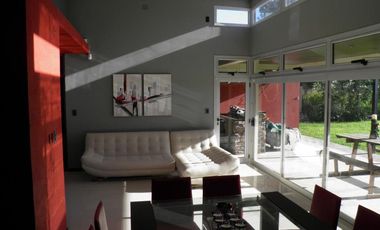 Casa de categoria en  San Justo (Sta Fe)