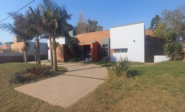 Casa de categoria en  San Justo (Sta Fe)