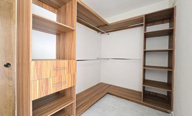 Casa en venta en Lomas del Dorado