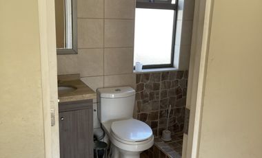 Casa en Venta 3D 3B Condominio Las Azaleas Machalí | Amplio Terreno 236 m² + Patio + Balcones