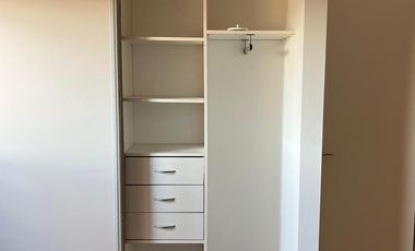 Exclusivo departamento en Alquiler 3 dormitorios, dependencia y cochera.