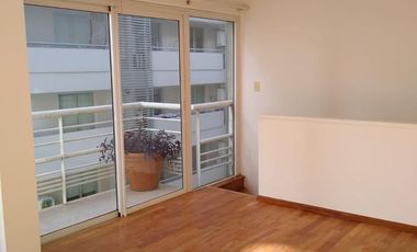 Exclusivo departamento en Alquiler 3 dormitorios, dependencia y cochera.