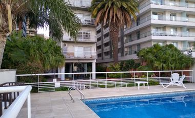 Exclusivo departamento en Alquiler 3 dormitorios, dependencia y cochera.