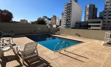 Exclusivo departamento en Alquiler 3 dormitorios, dependencia y cochera.