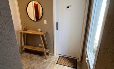 Exclusivo departamento en Alquiler 3 dormitorios, dependencia y cochera.